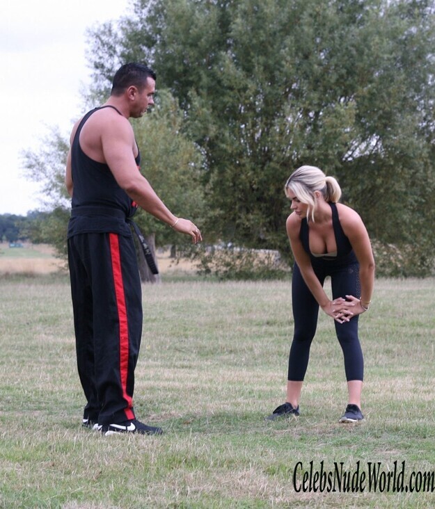 Megan Barton Hanson Sexy 127395