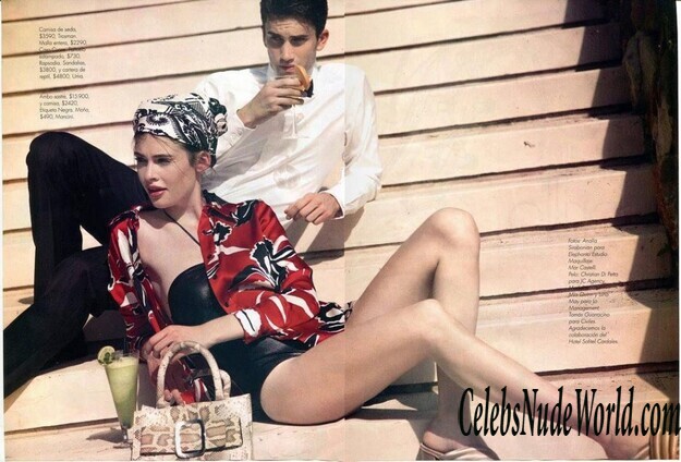 Mia Quinn Erotic 127629