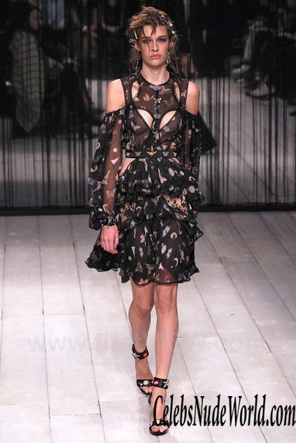 Mia Quinn Erotic 127650