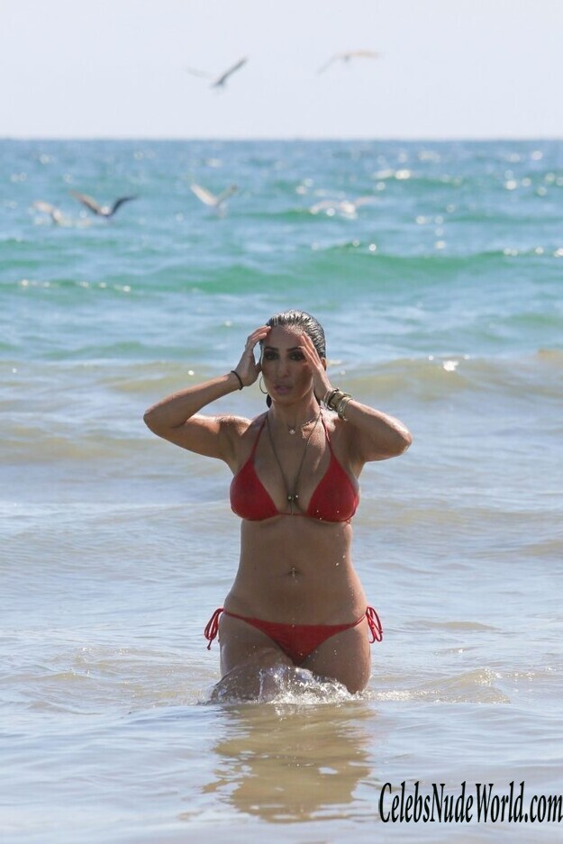 Liana Mendoza Sexy 128029