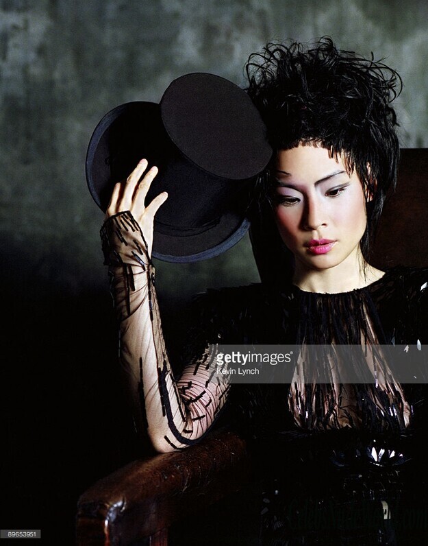 See Through Photos of Lucy Liu 128954