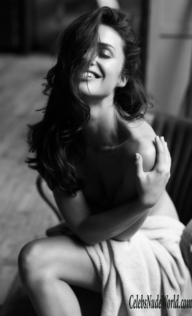 Melanie Paul Sexy 129790