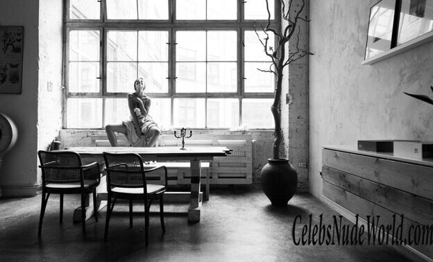 Melanie Paul Sexy 129795