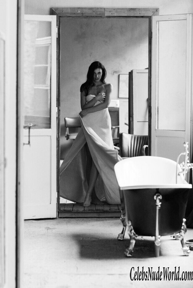 Melanie Paul Sexy 129796