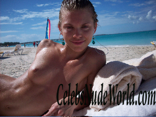 Dazzling Anna Lynn McCord on leaked pics 130000