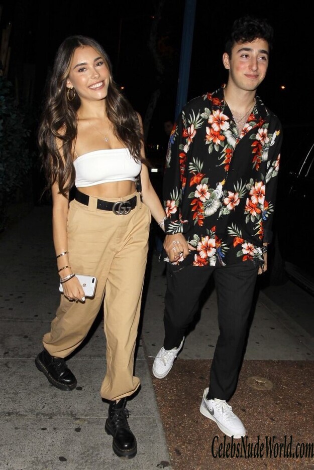 Madison Beer Sexy 130112