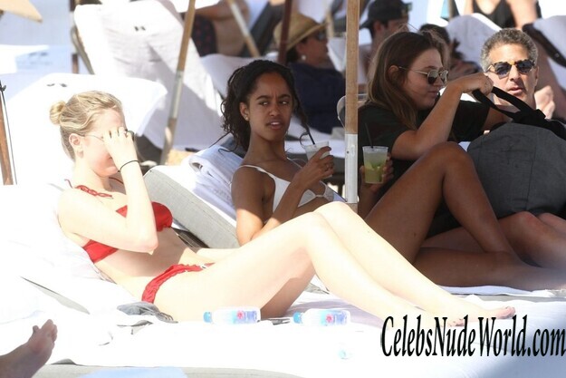 Malia Obama Bikini 130888