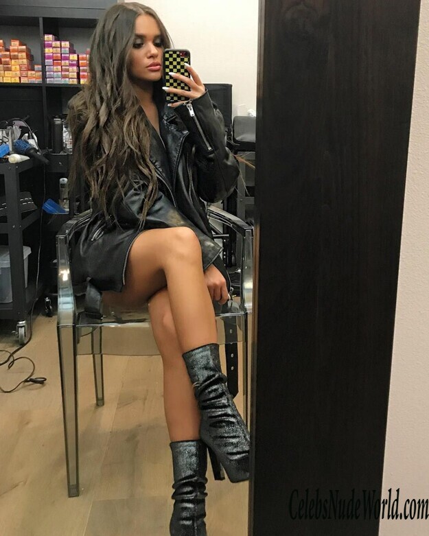 Madison Pettis Sexy 131440