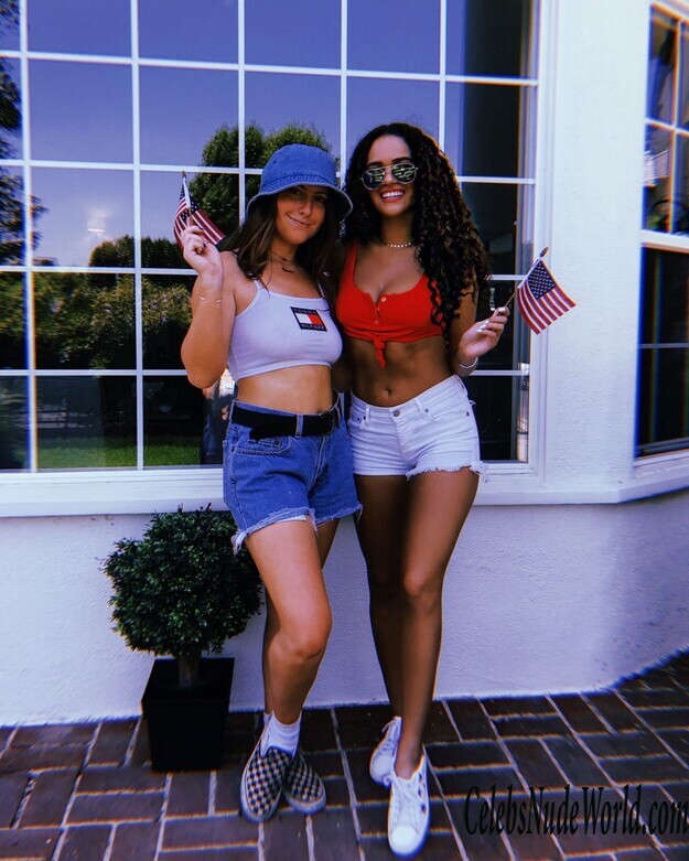 Madison Pettis Sexy 131450