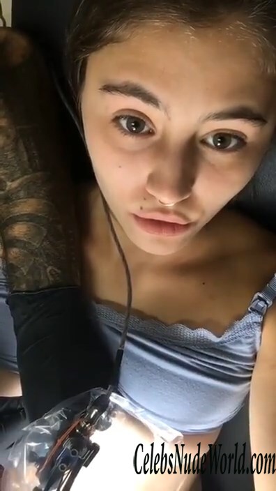 Lia Marie Johnson Sexy 131560