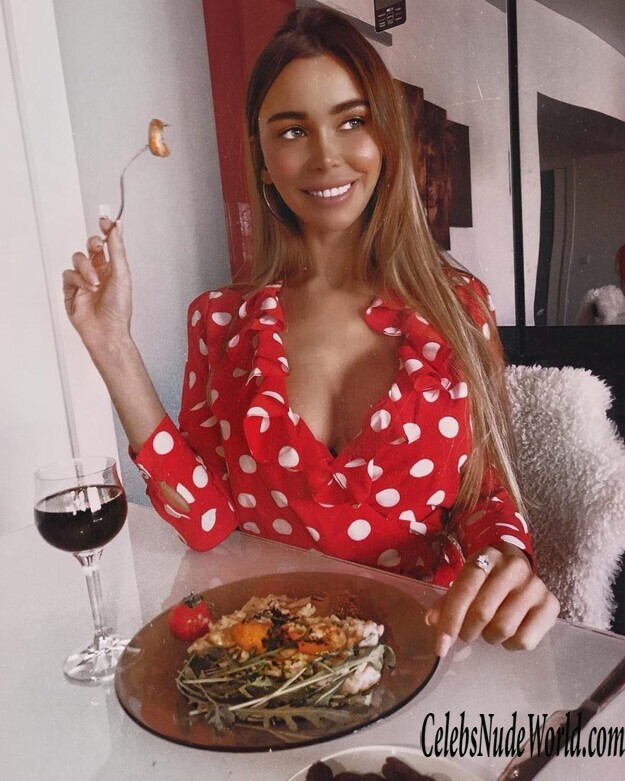 Lily Ermak Nude 132608