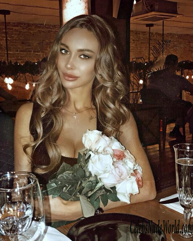 Lily Ermak Nude 132627