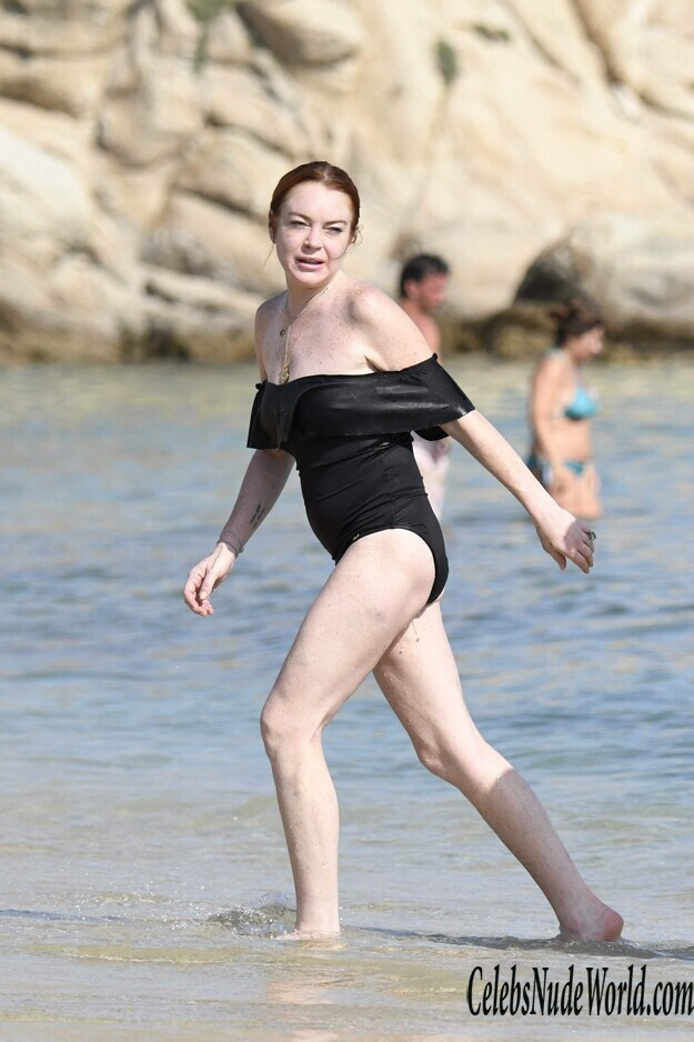Lindsay Lohan Sexy 132740