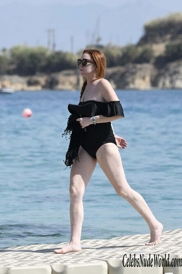 Lindsay Lohan Sexy 132745
