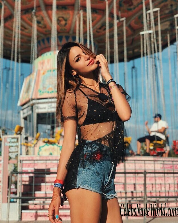 Madison Reed Sexy 132810