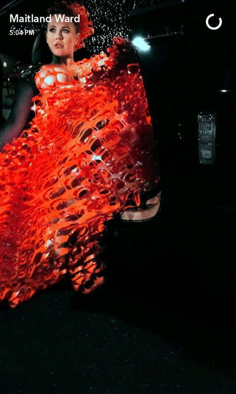 Maitland Ward Braless Photos 133070