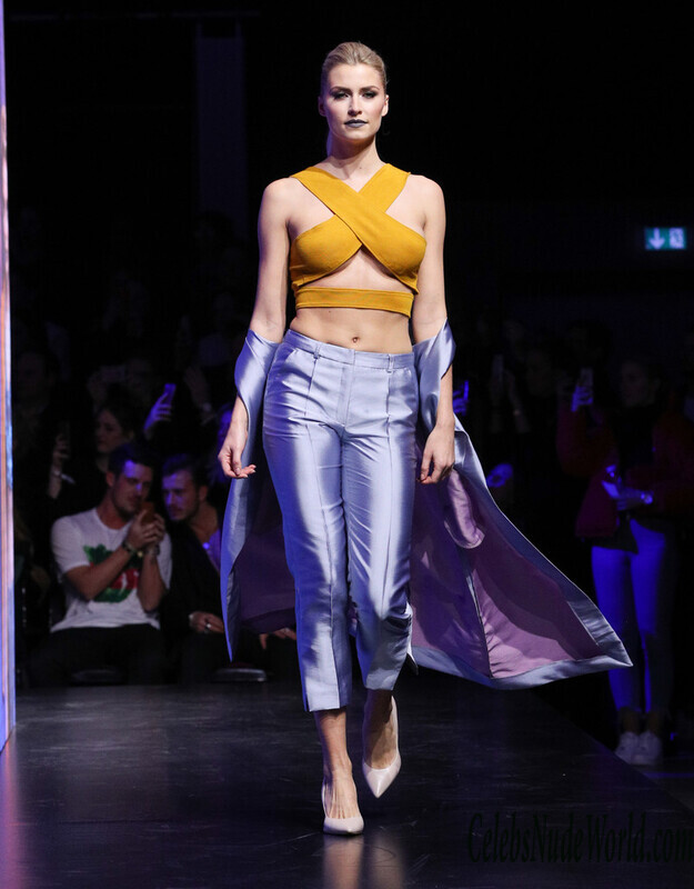 Lena Gercke Sexy 133116