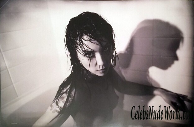 Lexa Doig Naked 133120