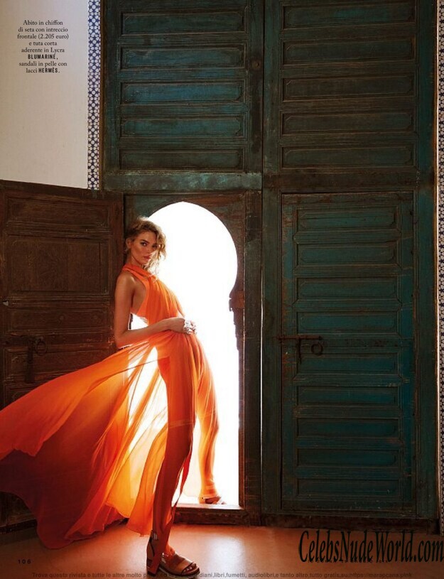 Martha Hunt Erotic 133363