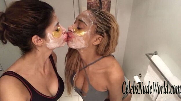 Topless Photos of Micaela Schäfer 133506