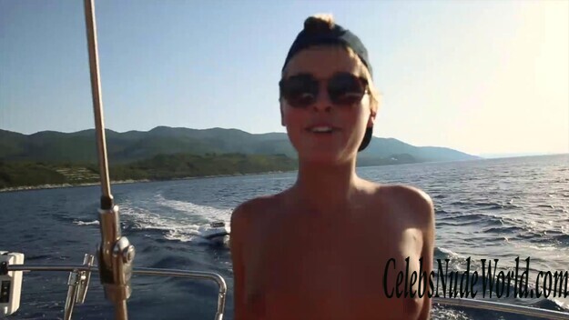 Marisa Papen Nude 133710