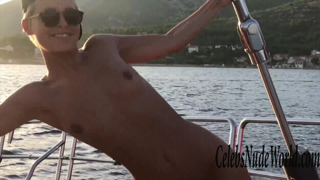 Marisa Papen Nude 133722