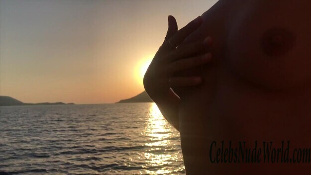 Marisa Papen Nude 133727