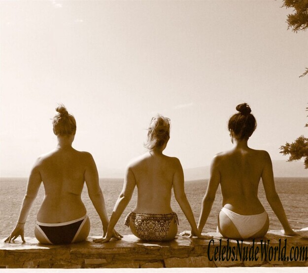 Meghan Markle  &#8211; New LEAKED Nude Photos! 133829