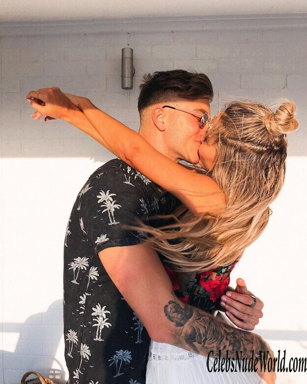 Madison Edwards Sexy 133842