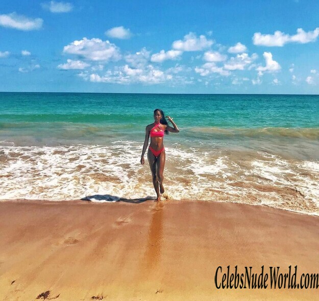 Melodie Monrose Sexy 134241