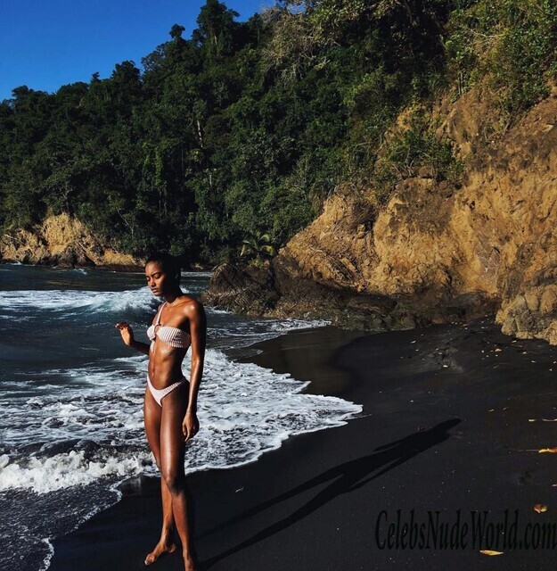 Melodie Monrose Sexy 134261