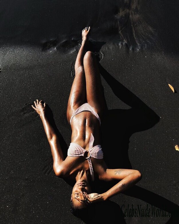 Melodie Monrose Sexy 134264