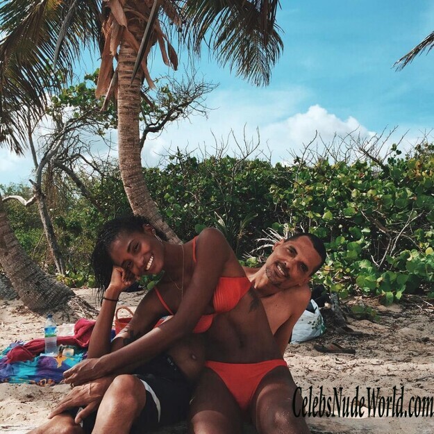 Melodie Monrose Sexy 134267