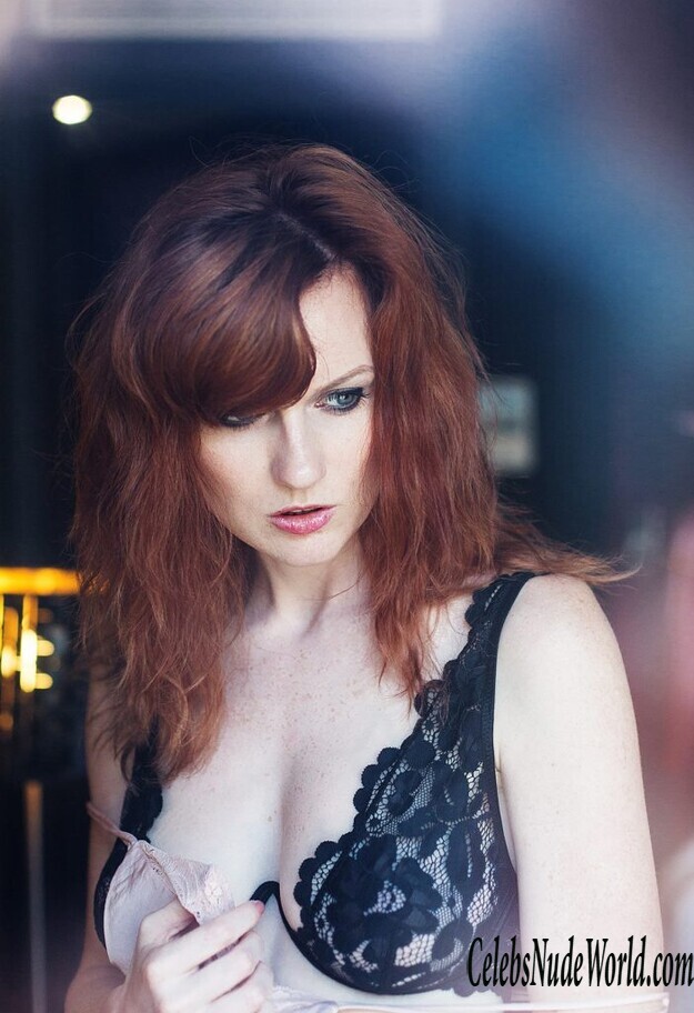 Leslie Sauvage Nude 134436