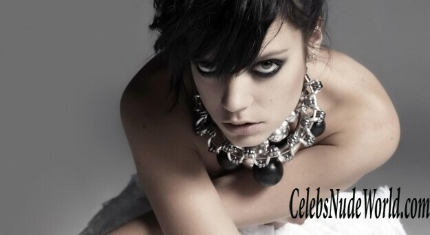 Lily Allen – Posing Topless 134860