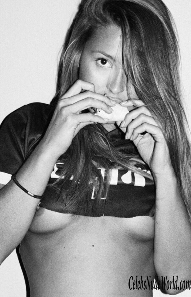 Marisa Papen Is Too Fucking Artsy (For Her Own Good) 135058