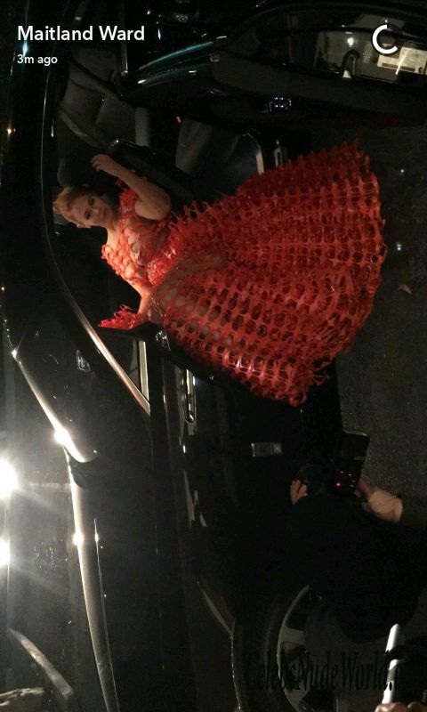 Maitland Ward Topless Photos 135260