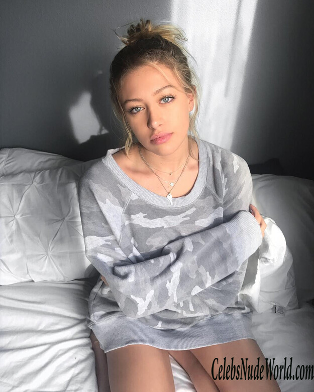 Logan Riley Hassel Hot 135439