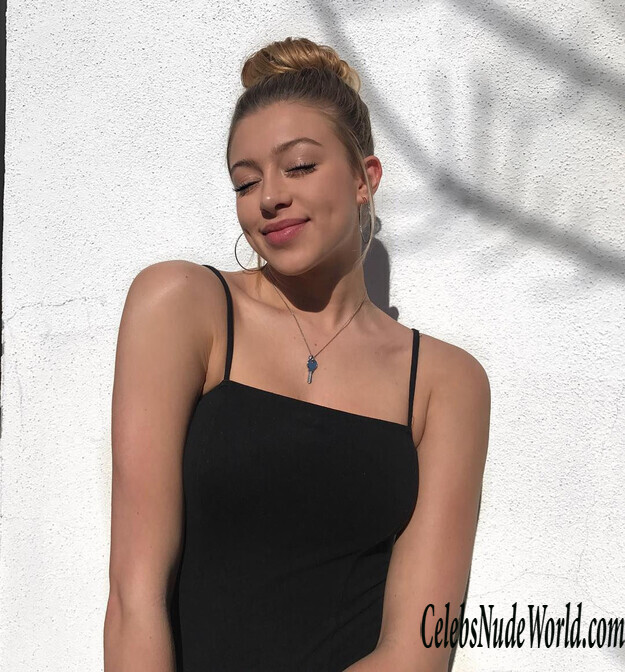 Logan Riley Hassel Hot 135468