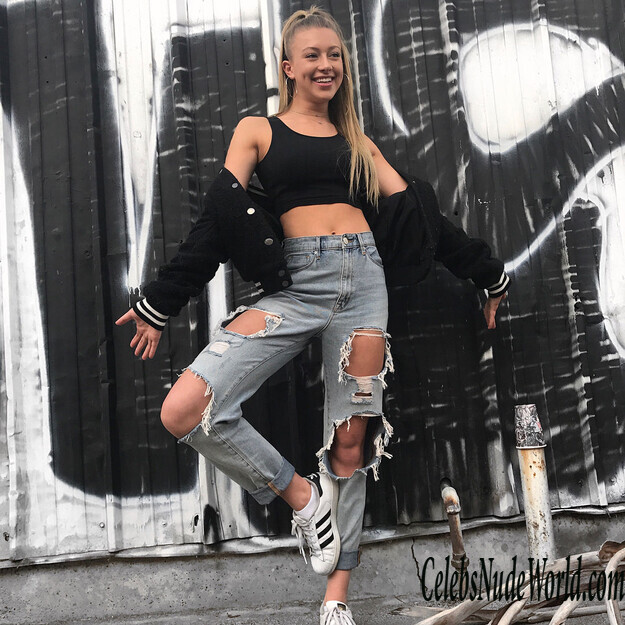 Logan Riley Hassel Hot 135474