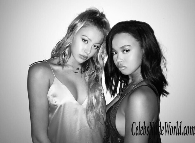 Logan Riley Hassel Hot 135509