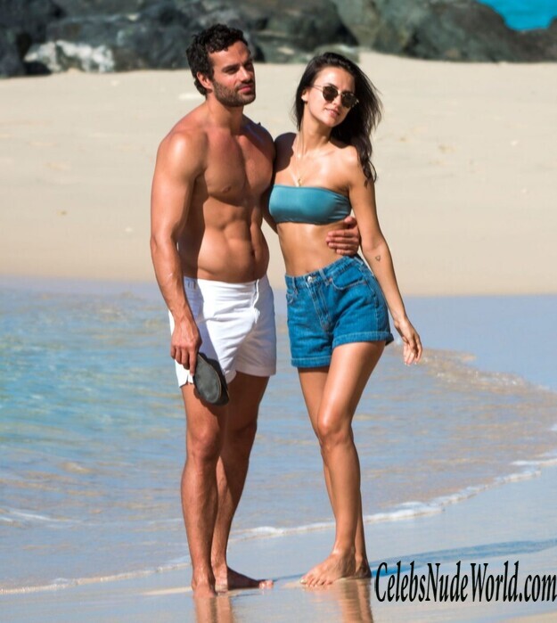 Lucy Watson Sexy 135850