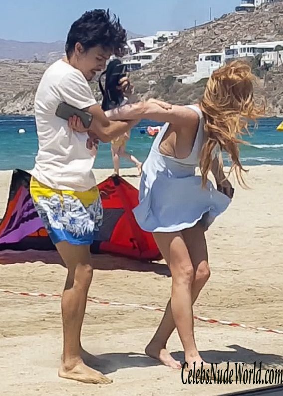 BoobSlip Photos of Lindsay Lohan 135878