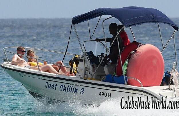 Megan Davison Sexy 136225