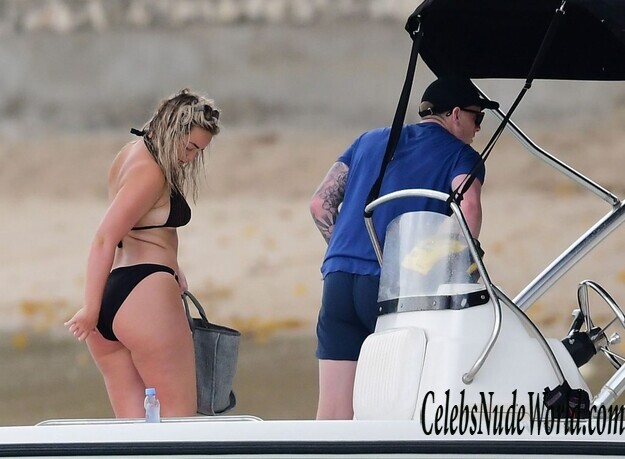 Megan Davison Sexy 136283