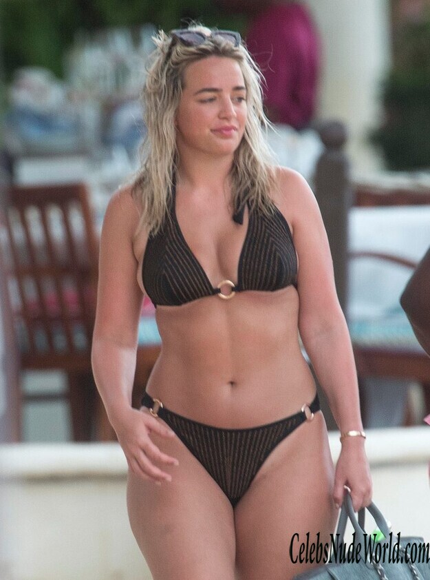 Megan Davison Sexy 136323