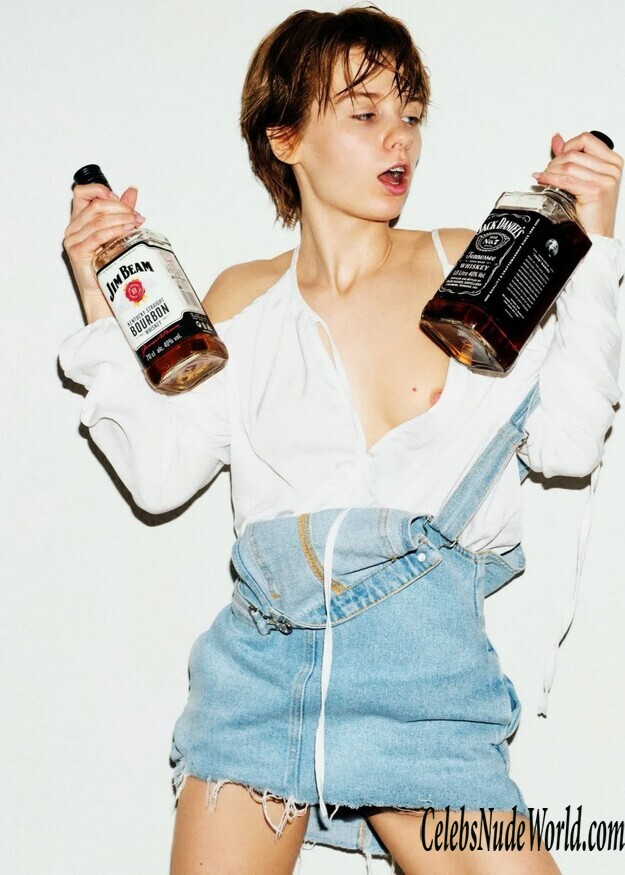 Marta Gromova Naked 136332