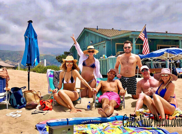 Maria Menounos Sexy 136384