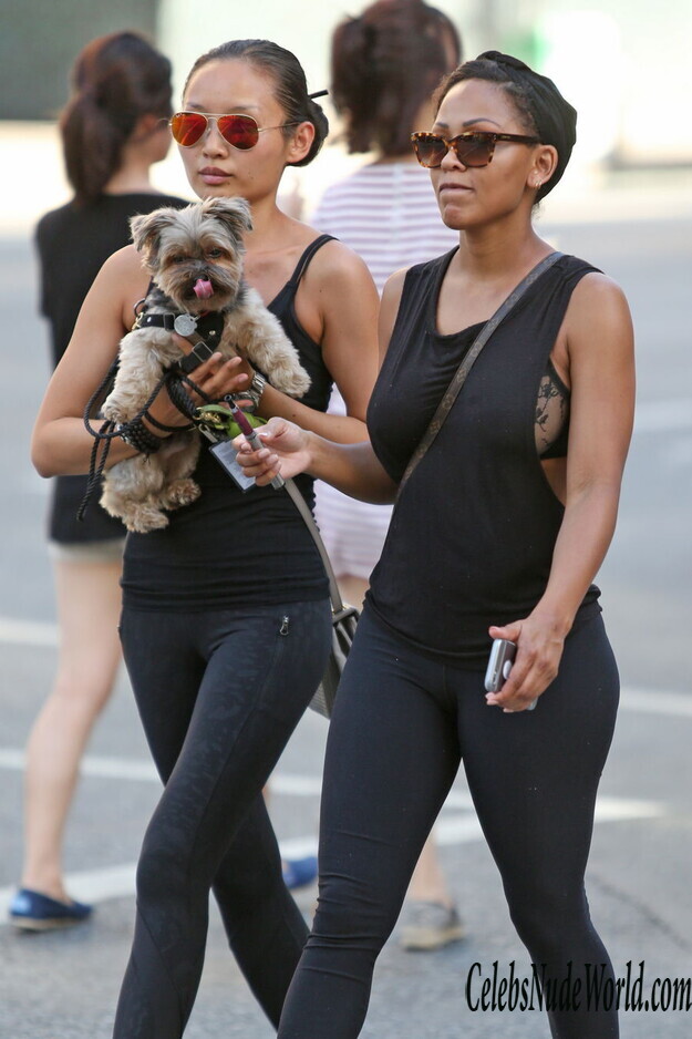 Meagan Good tight pants pics 136457