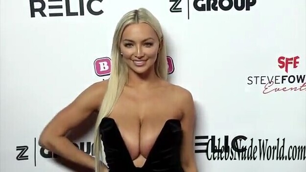 Lindsey Pelas Braless 136886
